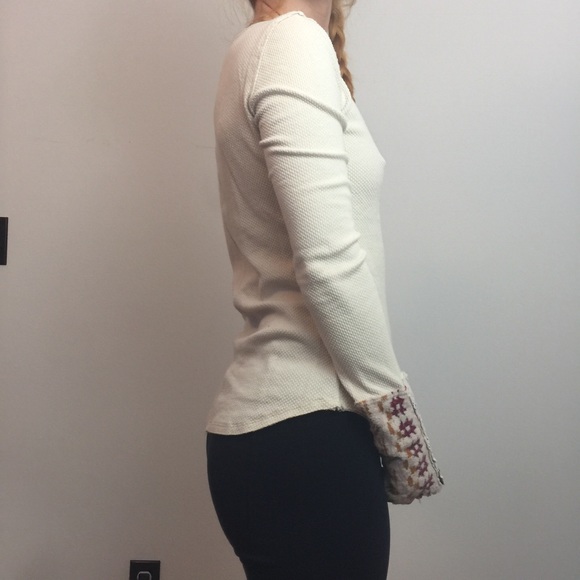 We The Free Ivory Red Sweater Cuff Thermal Shirt - Picture 3 of 8